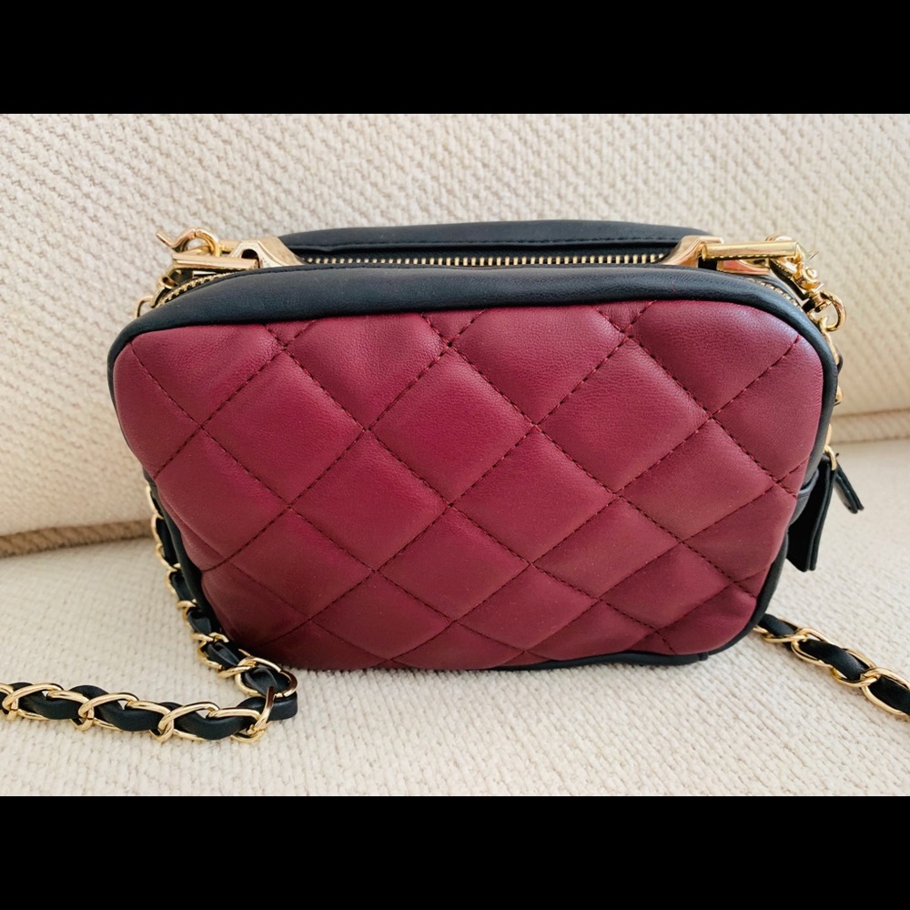 Dream Control Handbag/Crossbody Burgundy & Black